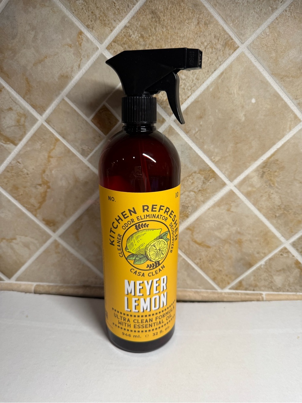 Home & Body Co Meyer Lemon Kitchen Refresher Odor Eliminator All Purpose 32oz